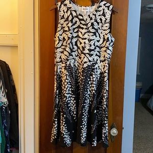 Leota black and white sleeveless dress